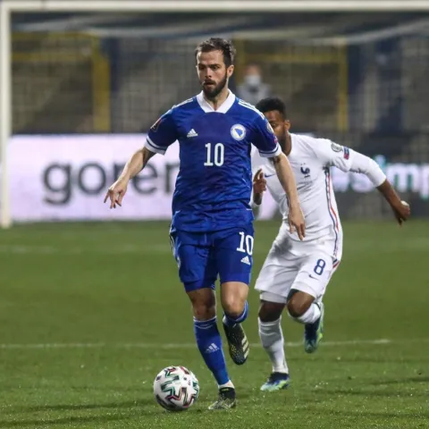 31.03.2021., Grbavica, Sarajevo, Bosna i Hercegovina - Kvalifikacijska utakmica za Svjetsko nogometno prvenstvo 2022. godine, skupina D, Bosna i Hercegovina - Francuska. Miralem Pjanic Photo: Armin Durgut/PIXSELL