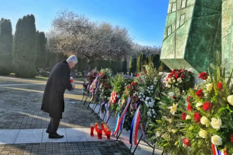 Dragan Čović se poklonio žrtvama Vukovara