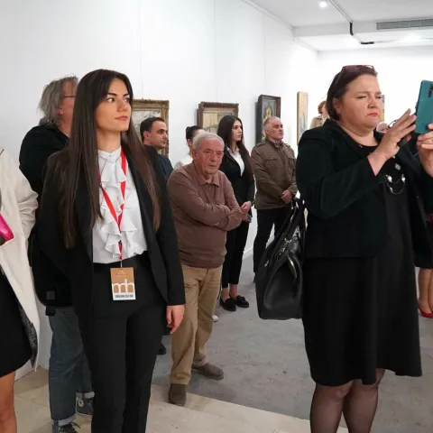 MOSTAR, 28. aprila (FENA) - Izložbom Umjetničke galerije BiH &quot;Prva gimnazija: učitelji, učenici, umjetnici&quot; u četvrtak navečer otvoreno je 24. izdanje Dana Matice hrvatske Mostar &ndash; Mostarsko proljeće.(Foto FENA/Mario Obrdalj)