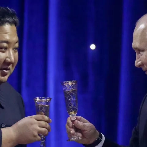 Kim Jong-un i Vladimir Putin