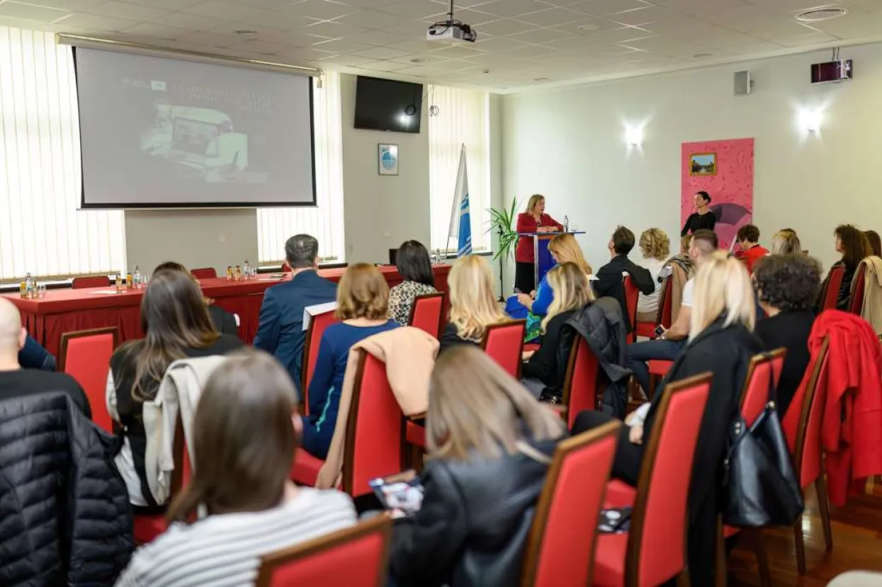 U Mostaru održana konferencija 'Unaprjeđenje znanja u poslovanju malih biznisa'