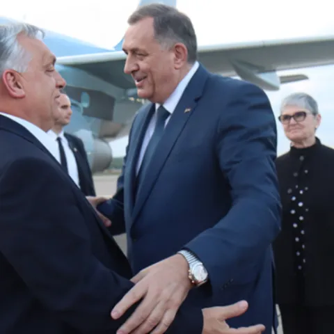 Orban i Dodik