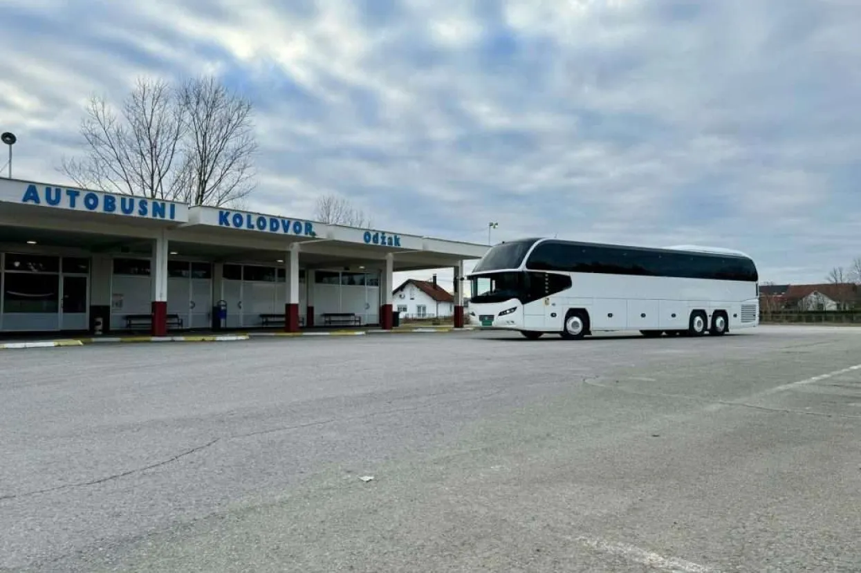 Autobusni kolodvor Odžak