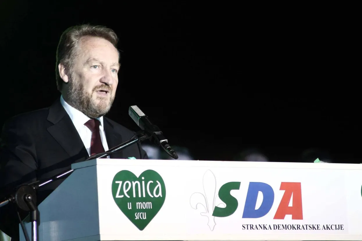 Bakir Izetbegović, predsjednik SDA