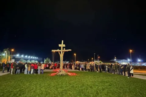 Svijeće za Vukovar upaljene u Tomislavgradu, Livnu i Kupresu