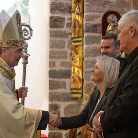 Predsjedateljica Krišto nazočila biskupskom ređenju Kotorskog biskupa mons. Mladena Vukšića