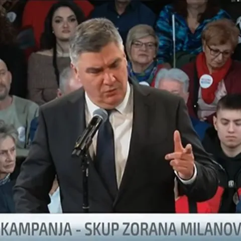 Predizborni skup Zorana Milanovića