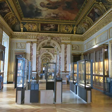 Muzej Louvre