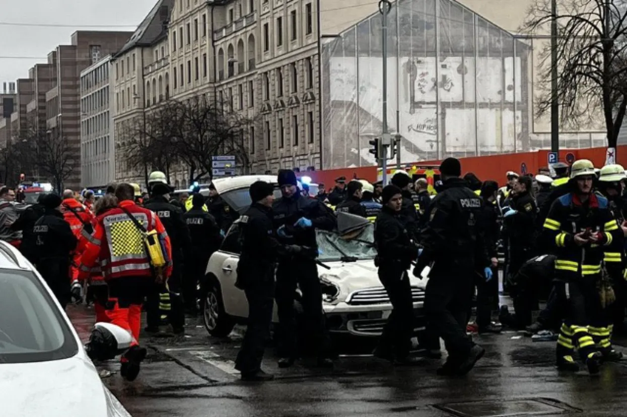 Autom se zabio u grupu ljudi u Munchenu